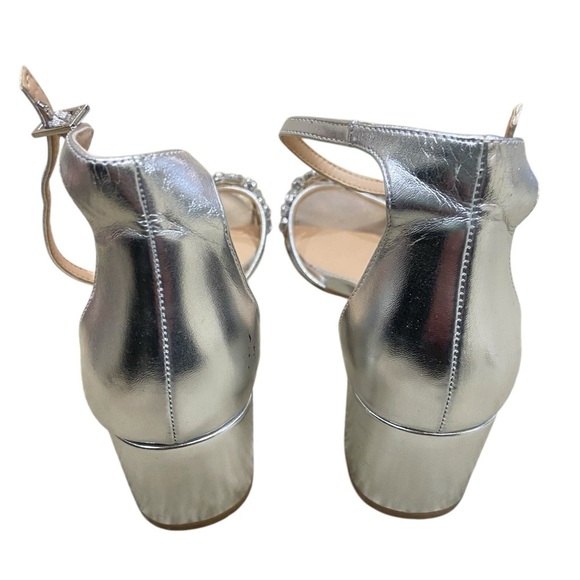 Jewel Badgley Mischka Silver Sandals - Picture 10 of 14